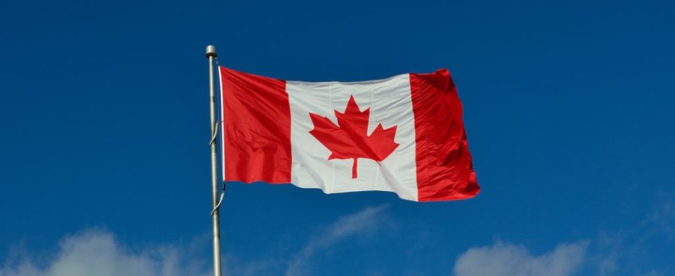 canadian-flag-1174657_1920