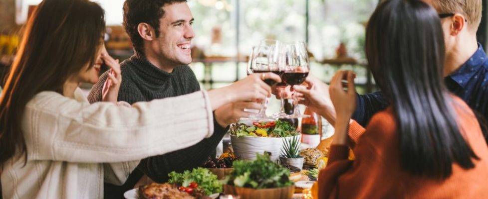 restaurants-open-thanksgiving-2020
